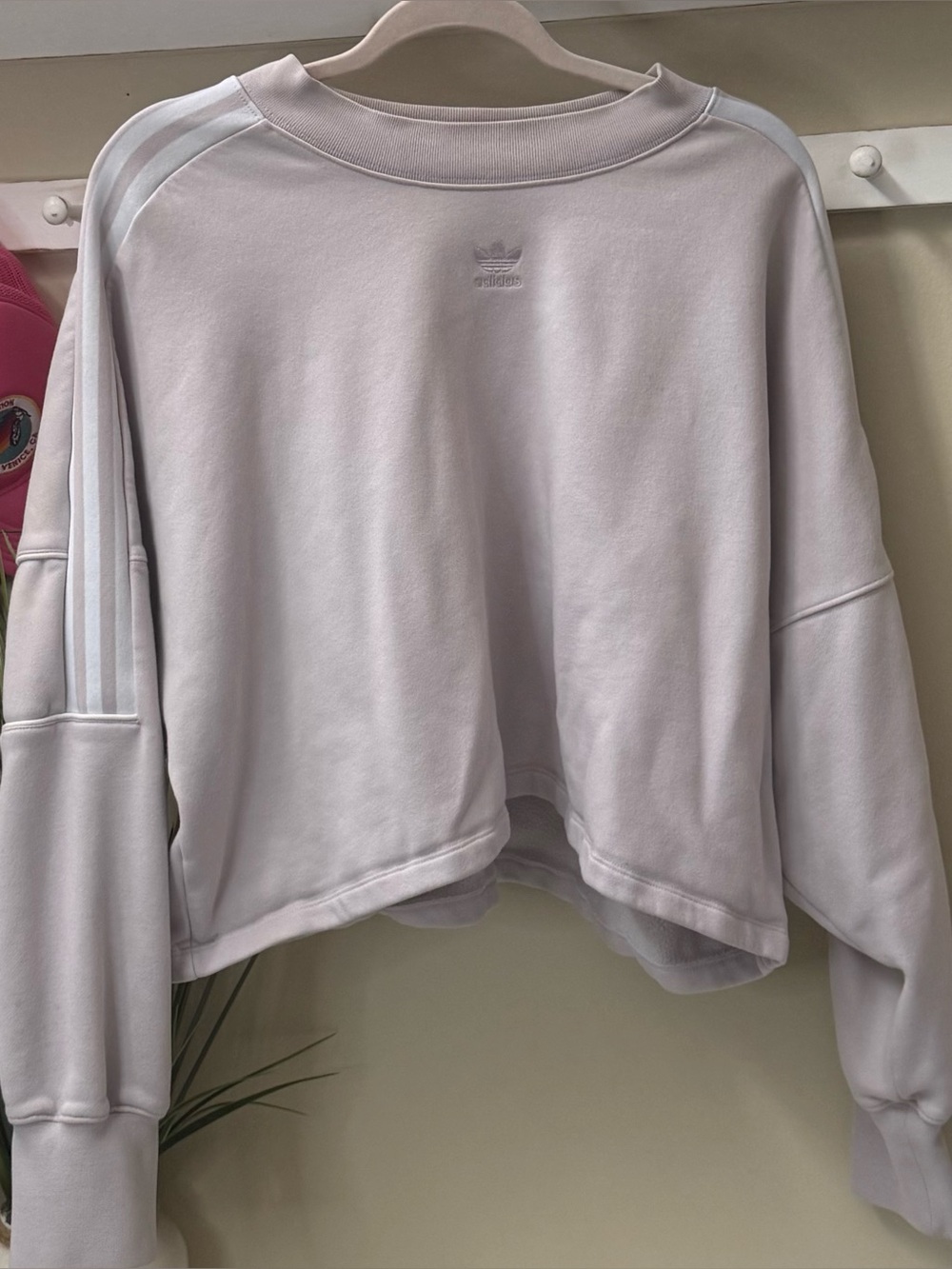 Adidas Cropped Sweatshirt Oversized Medium Women's Light Purple 🤍 Cute